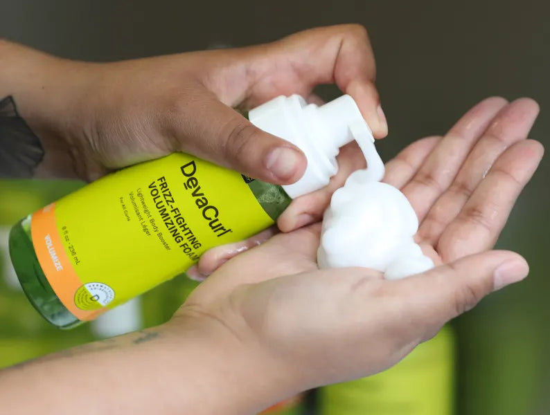 DevaCurl Frizz-Fighting Volumizing Foam 236ML \ 6OZ
